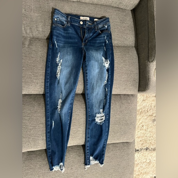 GUESS Ripped Skinny Jeans - Picture 1 of 2